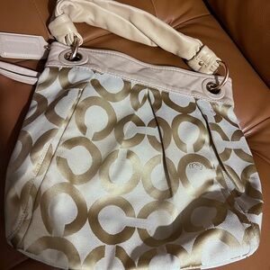 Coach Parker | leather handle Cream and Gold Women's Bag